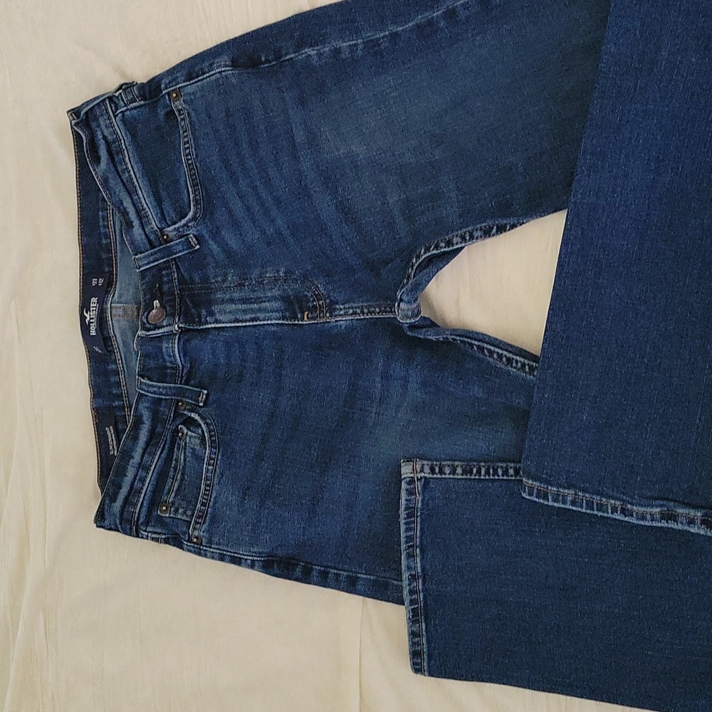 Hollister Jean
